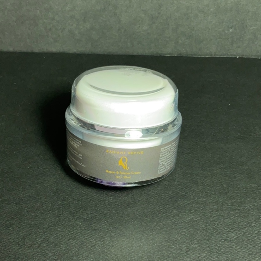 Radiant Revive  repair and release cream